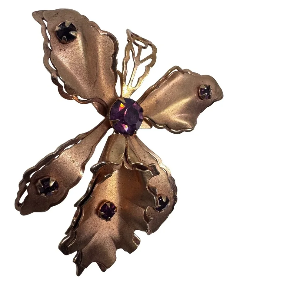 Vintage  Flower Brooch Purple Rhinestone Rose Gold Tone‎ Floral  Pin preloved